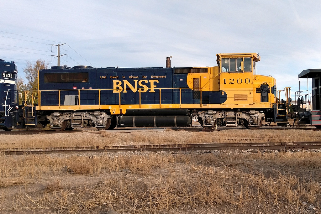 BNSF 1200